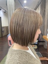 ヘアーメイクフィリックス 学園店(HAIR MAKE FELIX) 切りっぱなしぱっつんボブ
