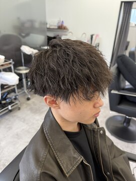アイスプロドバイブルーム 木更津店(ice prod by bloom) MEN’S HAIR/サーフカール/刈り上げセンターパート/木更津