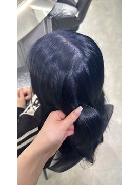 ジーナリア(Xena ria) 《rena》ネイビーブルー