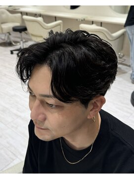 バース 梅田中崎町店(BIRTH) ニュアンスパーマセンターパートフェザーパーマ大阪パーマ