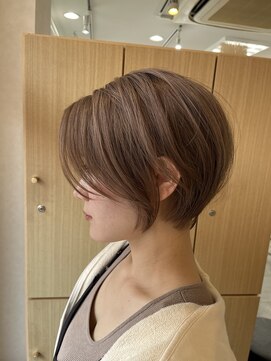 リングバイモアムー(Ring by Moremuu) ショートブリーチミルクティー