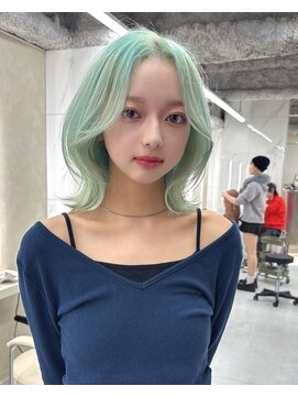 #ミントグリーンカラー #レイヤーボブ