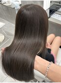 ダークブルー ミルクティーブロンド ワンホンレイヤー