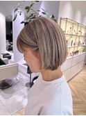 白髪と楽しく過ごすハイライト 白髪率60%