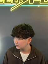 グリーディーフォックス 三軒茶屋(GreedyFOX) 波巻き/マッシュパーマ/ウルフ/ハイライト<理容室>三軒茶屋
