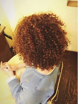 ヘアーメイク タビー(HAIR MAKE TUBBY) スパイラル　３