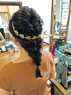 ロカット サロン(Roquat Salon) あみこみプリンセスアレンジ【ヘアセット　立川/立川南/浴衣】