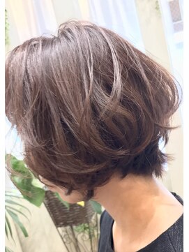 ヘアカフェ コトノハ(hair cafe Kotonoha) 【コトノハ】大人かわいい　ミセス　お洒落ショート　アッシュ