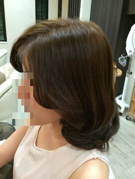 ティオ コルテ(tio Corte) ミディアムスタイル ボブウエーブ