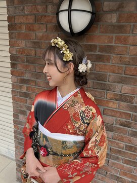 トータルビューティ ジェム バイ ヘアタイム(TOTAL BEAUTY gem by HAIR TIME) 成人式ヘア お団子ツイン