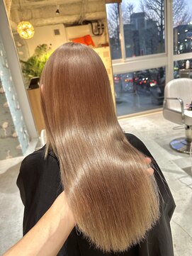 スリー(three) 柔色