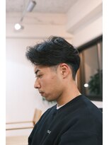 フェイヴィーズ(FavyS)&nbsp;センターパート メンズパーマ ニュアンスパーマ 大阪