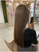 ベージュカラー