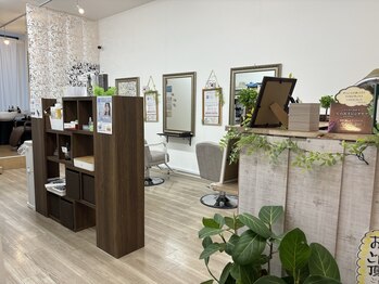 ヘアカラー専門店　Lis.