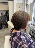 ショートボブ