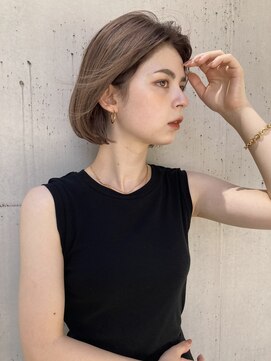 ヴィオットバイサロン(Viot by Salon) ヘイリーボブ 切りっぱなしボブ 肩ラインボブ 縮毛矯正 20代30代