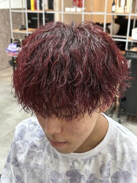 レボ(Revo) ワインレッドに縦落ちツイスパ