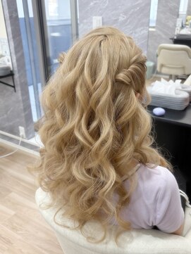 エルディ 大宮(eldy) ねじりハーフツイン