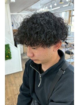 ツイストスパイラルパーマ20代30代40代メンズサロンメンズパーマ