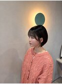 天使の羽バングが可愛いコンパクトショートボブ