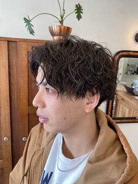 ベンジー 福間(benji) ツイストスパイラルパーマ