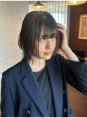 顔周りレイヤー/ウルフカット/暗髪ニュアンスカラー/耳掛けヘア