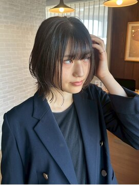 クラン バイ ナチュラル(clan by Natural) 顔周りレイヤー/ウルフカット/暗髪ニュアンスカラー/耳掛けヘア