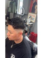 バーバーショップライズ 2nd(barber shop RAIzE) アップバングショート