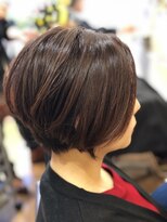 ポルトユイ(PORTE H) 大人可愛いクールショートボブ