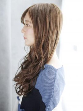 ナル 白山神社参道通り店(nalu) セミウエットのミックスカールスタイル