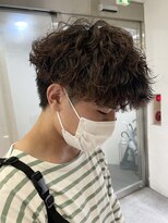 フィフス 原宿(fifth)&nbsp;波巻きスパイラルツイストスパイラルパーマ刈り上げマッシュ