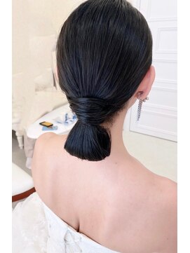 ネオリーブニコ 大井町店(Neolive Nico) 結婚式ヘア　タイトへア　艶シニヨン