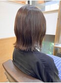 20代30代 外ハネ 艶カラー ブラウンカラー ミディアム