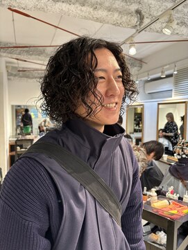 ナループロアツム(Nalu pu loa Tsum) メンズボブ/ハードパーマ/プードルパーマ