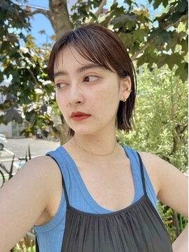 オーガニック アトリエ 大宮(organic+atelier) 大人可愛い切りっぱなしひし形レイヤーカットモカベージュ