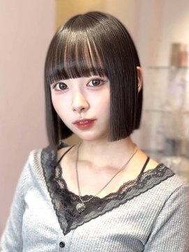 シー バイ ロンド 新宿(Sea by Lond) ミディアム×暗めカラー[デザインカラー/フェイスフレーミング]