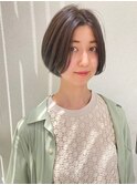 ショートボブ　