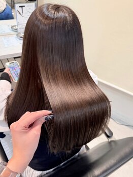 ノア ヘアデザイン 町田店(noa Hair Design)の写真/気になる髪のお悩みも"noa"にお任せ♪厳選されたTrで髪の外側と内側からしっかり補修し理想の潤ツヤ髪へ☆