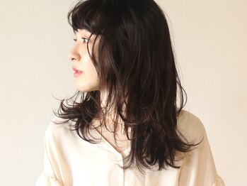 カル(caru)の写真/《私目線のカワイイを叶える》大人っぽい抜け感と可愛らしさが両立した“大人可愛い”最旬スタイルをご提案
