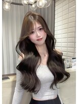 リリー(Lilley)&nbsp;天神/博多/韓国ヘア/ヨシンモリ/レイヤーカット