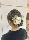 ハイトーンまとめ髪