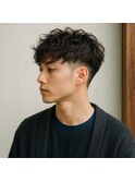 ツーブロックナチュラルパーマ立体ショート　20代 30代 40代 
