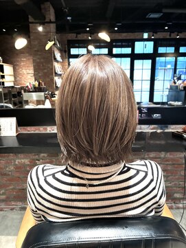 オーガニック アトリエ 大宮(organic+atelier) 大人ショートウルフレイヤー小顔カット前髪ありアッシュカラー