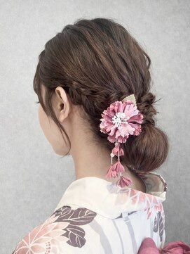 キリ 逗子(kiri) 逗子葉山ヘアメイクヘアアレンジヘアセット結婚式式典七五三R16