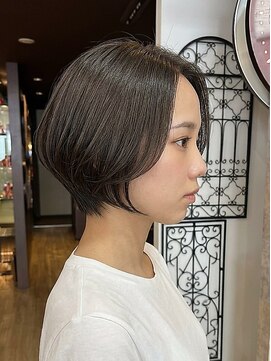 インデペンデンス(independence) 【四条烏丸】ひし形ショート×ダークブラウン