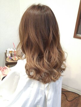 フェリシータ 緑地公園店(felicita) 高彩度な寒色系ハイ透明感★アプリエカラー