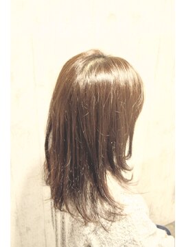 バーニー ヘア ラウンジ(Burny hair lounge) ナチュラルセミディー