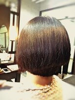 キャン 温品店(CAN)&nbsp;【CAN】40代50代にオススメ♪　重めの前下がりボブ×ハナヘナ