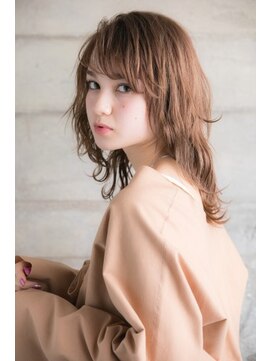 ミンクス 原宿店(MINX) ゆるふわミディアムレイヤー　小顔スタイル