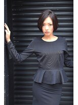 ギンザカミノア 東口店 高崎(GINZA CAMINOIA)&nbsp;くすみブルーの暗めカラークールショート　高崎